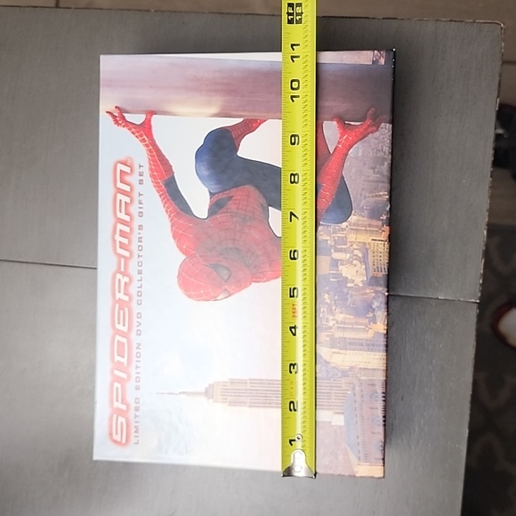 Empty Spider-Man limited edition collector's box - Picture 2 of 9